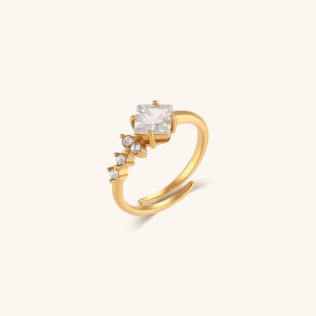 Alaia Ring