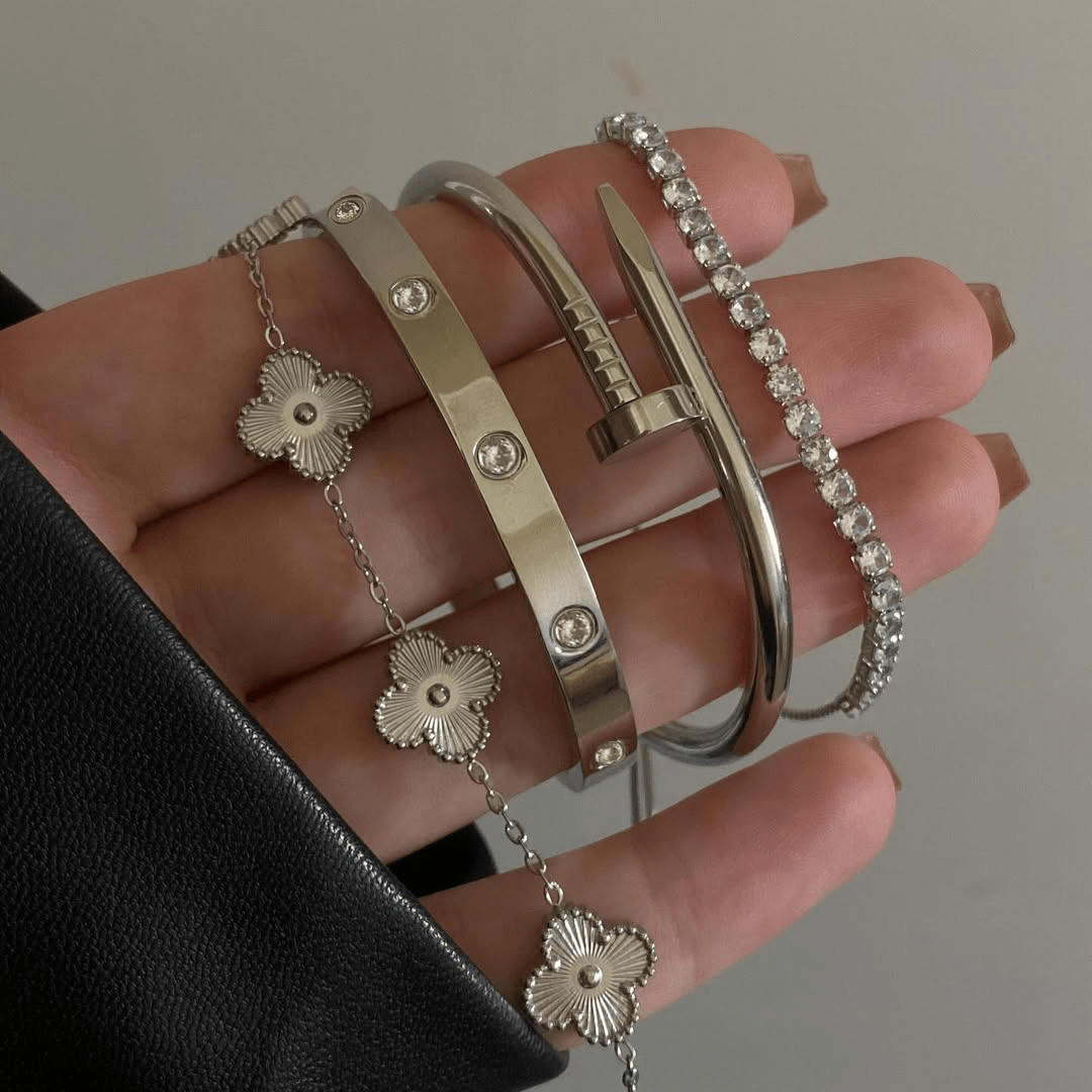 Elegance Stack