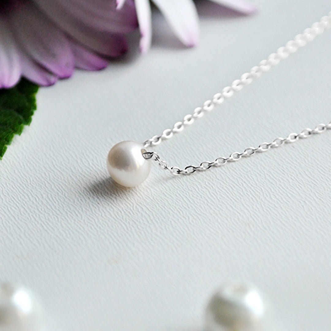Isla Necklace