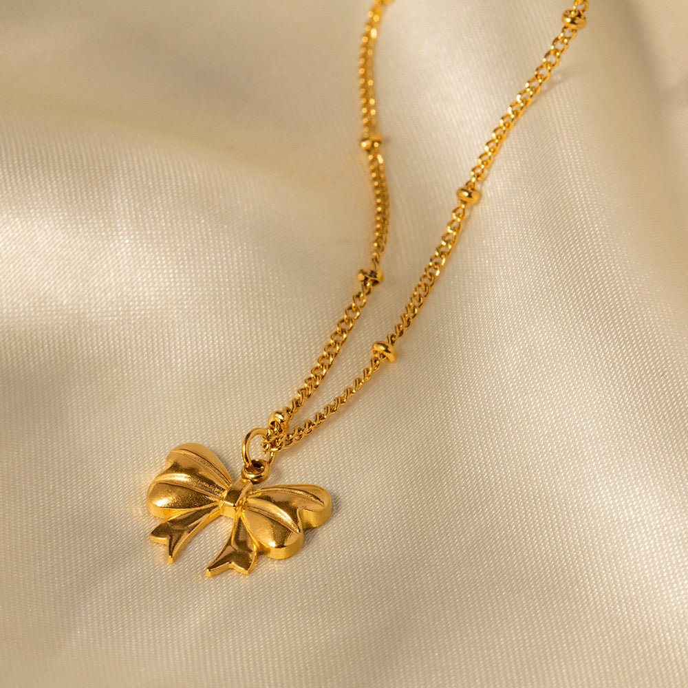 June Necklace