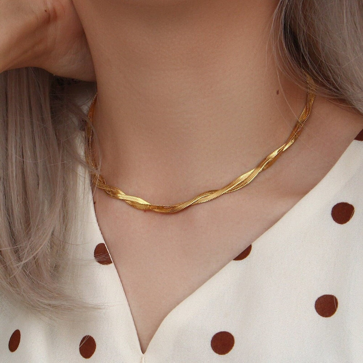 Lysa Necklace