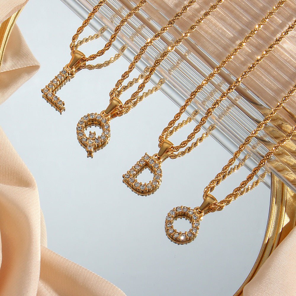 Maeve Necklace