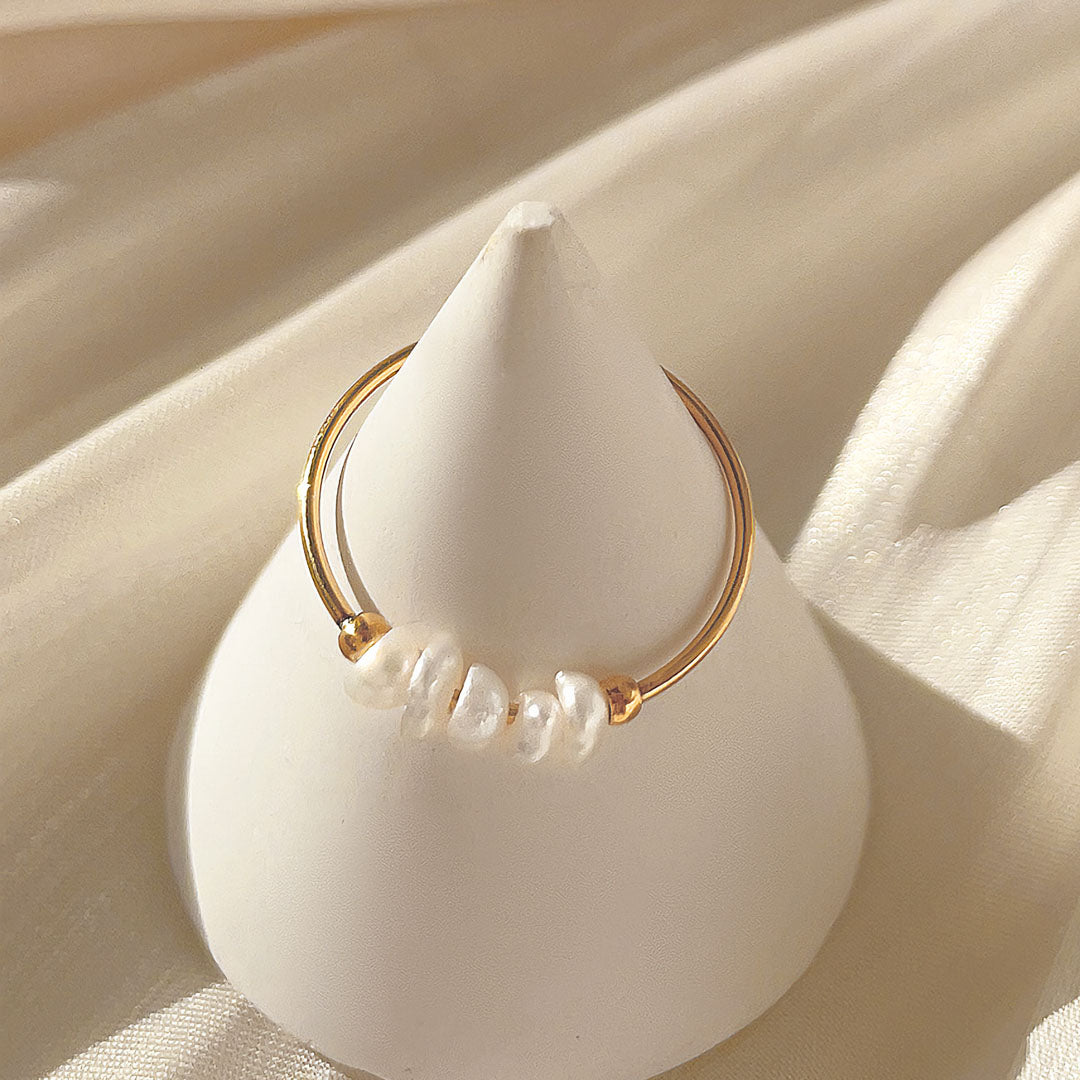 Magnolia Ring