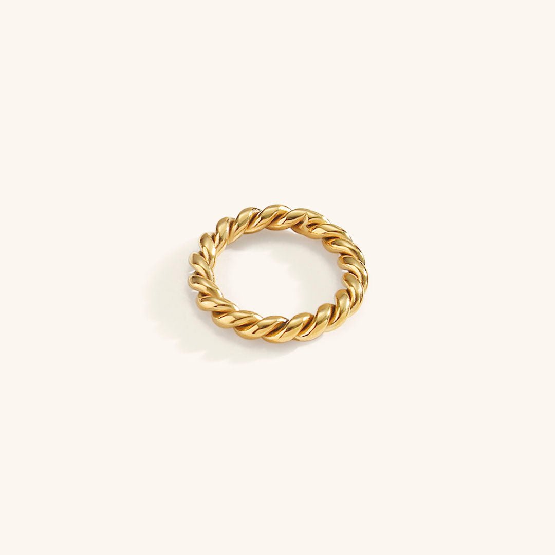 Melody Twist Ring