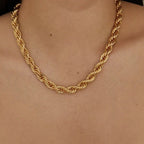 Mila Necklace