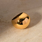 Navia Ring