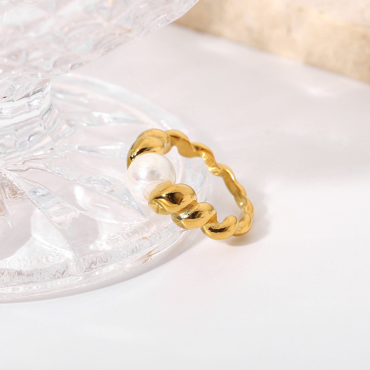 Scarlett Ring
