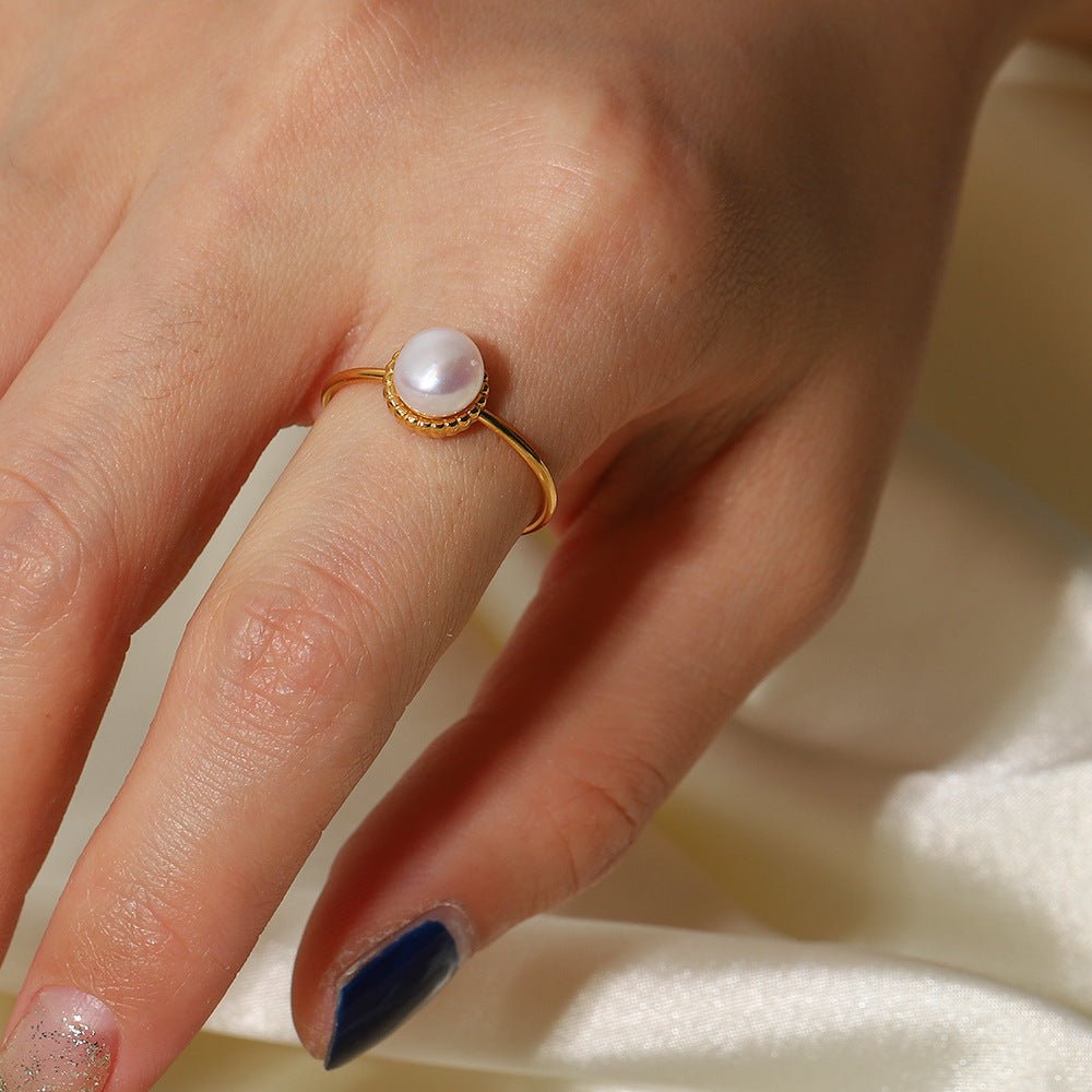 Solis Pearl Ring