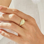 Ylenna Ring